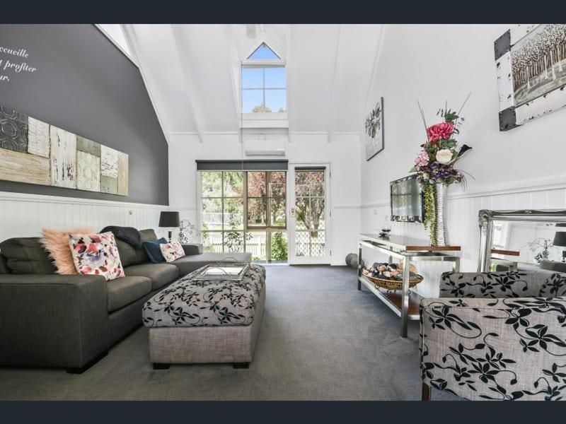 Creek Cottage Bed And Breakfast Traralgon Extérieur photo